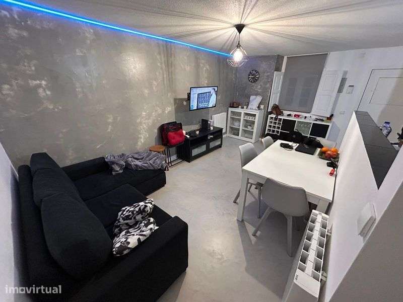 Oportunidade Única - T2 totalmente renovado - Grande imagem: 5/12