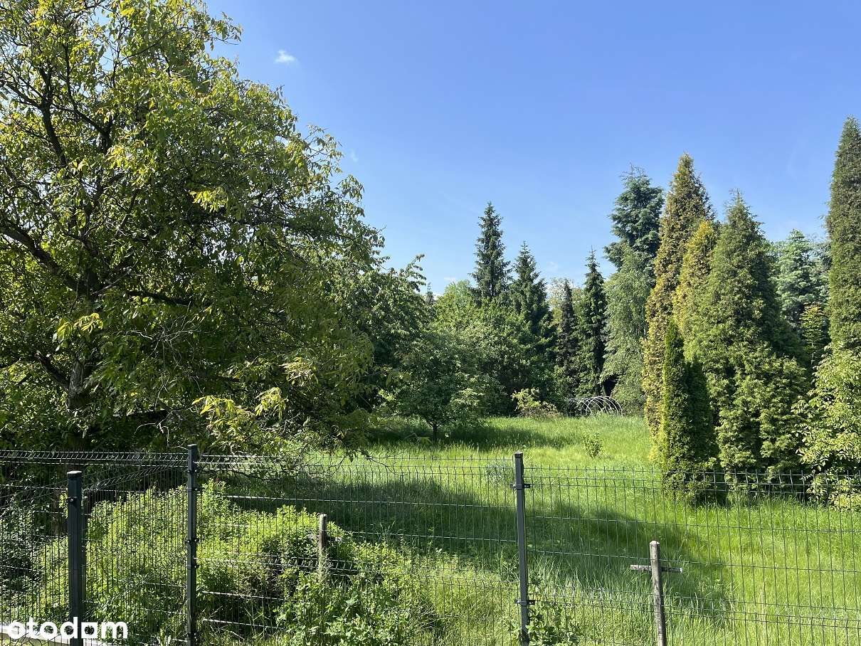 W CENIE MIEJSCE POSTOJOWE ZEWNĘTRZE PLUS PODDASZE 50 MKW !-11