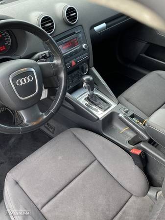 Audi A3 Sportback 2.0 TDi Attraction S tronic - 18