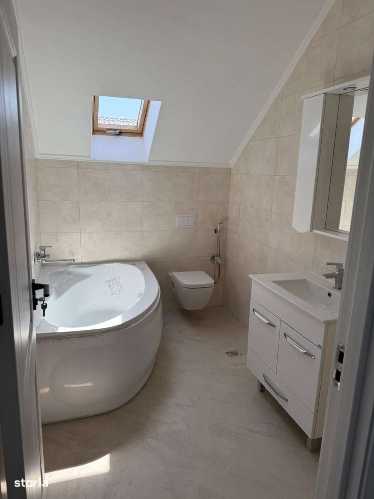 Casa de vanzare 4 camere, 130 mp utili - Comuna Pantelimon/str. Drumul - Imagine principală: 2/4