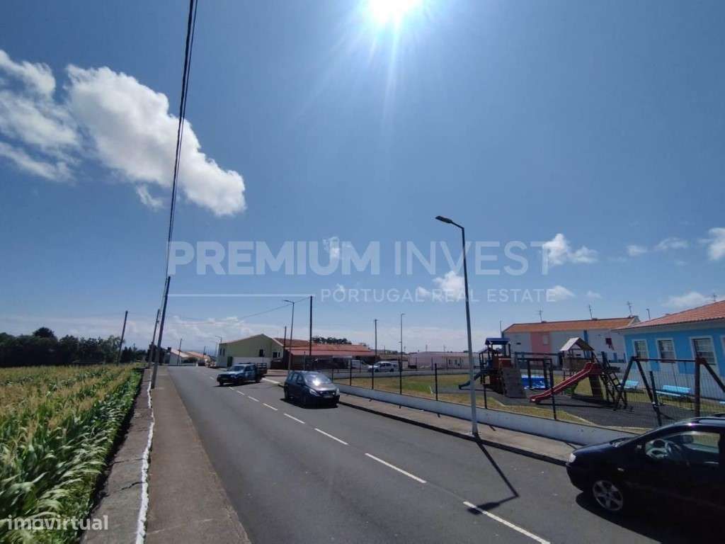 Terreno Urbanizável com 2182 metros quadrados / Possível loteamento - Grande imagem: 5/17