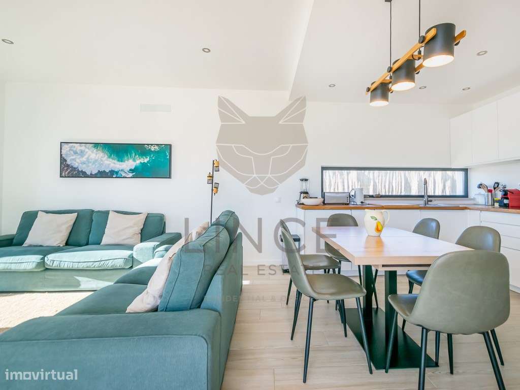 Moradia Contemporânea com Piscina para Venda em Sagres - Grande imagem: 5/16