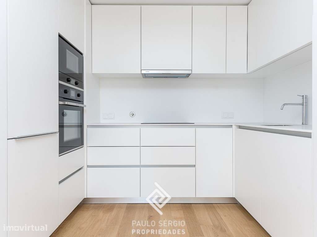 Moradia duplex com 2 quartos no centro da cidade do Porto - Grande imagem: 5/24