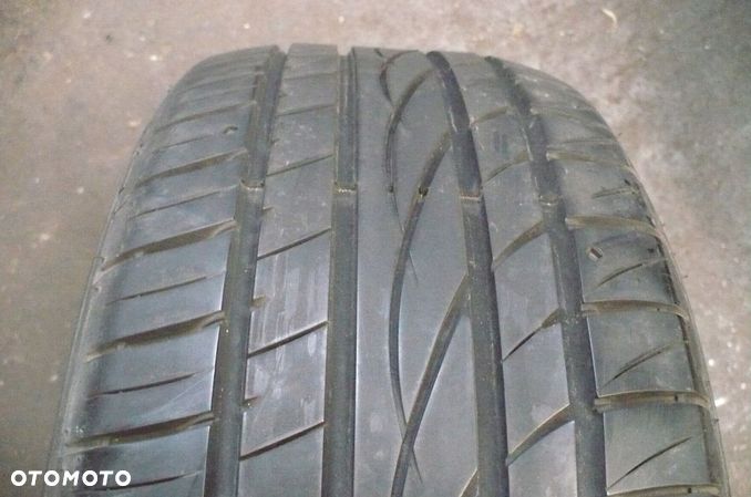 FALKEN Ziex ZE912 205/55R15 5,2mm 2018 - 1