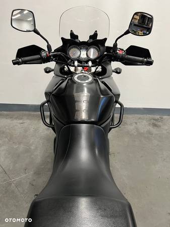 Suzuki V-STROM - 38