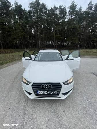 Audi A4 Avant 2.0 TDI DPF clean diesel multitronic S line Sportpaket - 8