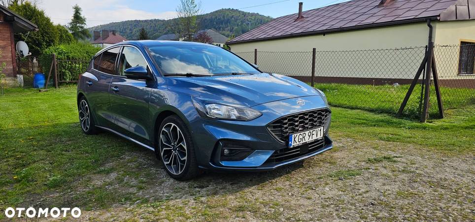 Ford Focus 1.5 EcoBoost ST-Line - 1