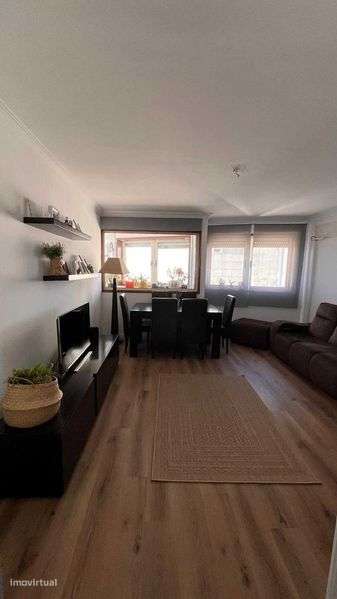 T2 com 116 m² + Garagem | Estação de Paredes - Grande imagem: 5/11