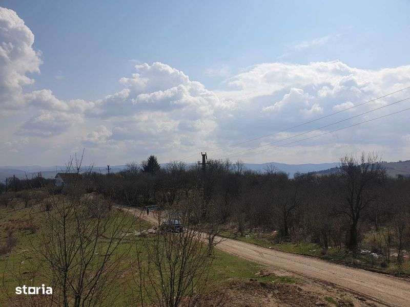 Teren intravilan dealul Sf. Petru Dej - Imagine principală: 4/7