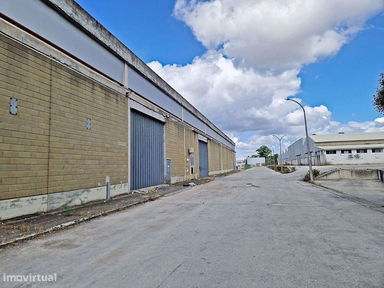 Arrendar Armazém Setúbal | 1.100 m2 | Logística - Grande imagem: 4/16