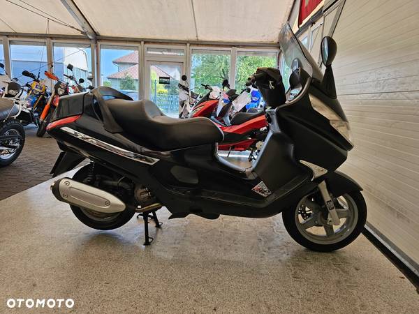 Piaggio X9 - 20