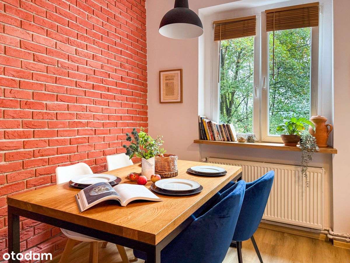 Klimatyczne Mieszkanie W Centrum Bytomia - Pełny obrazek: 2/13