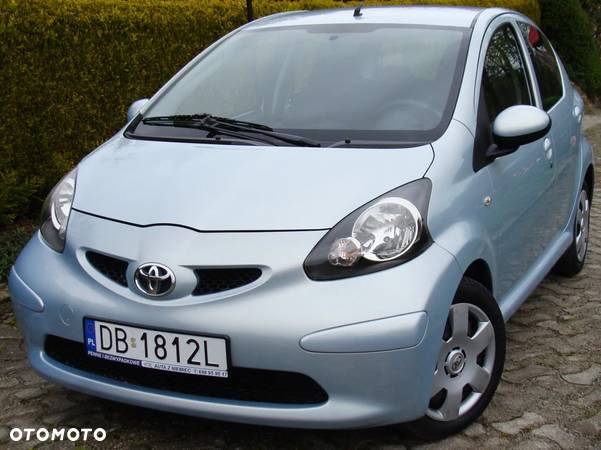 Toyota Aygo Cool - 2