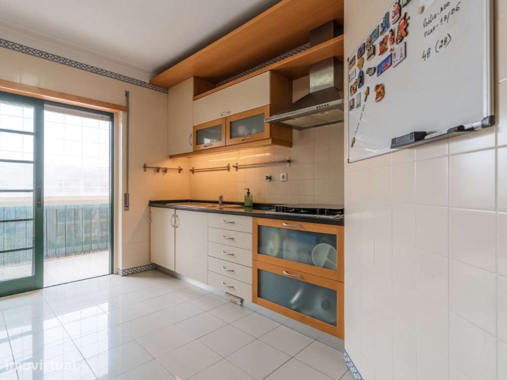 T2 com Garagem a 300mts da Praia - Quinta de São Gonçalo, Carcavelos-7