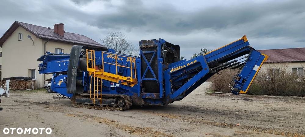 Sandvik PRZESIEWACZ FINTEC 640 SANDVIK QE330 SILNIK CAT 30 ton - 23