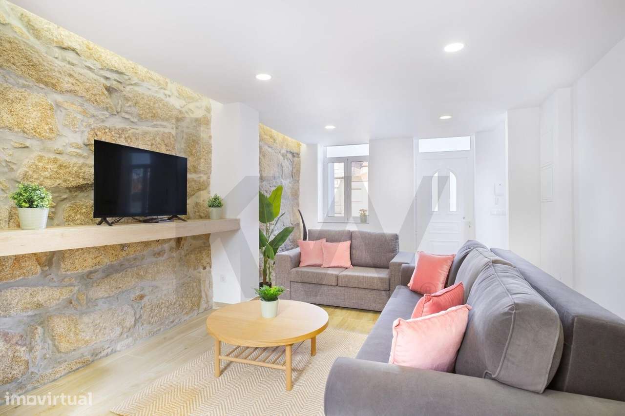 MORADIA COM JARDIM NO CORAÇÃO DE V N GAIA-8