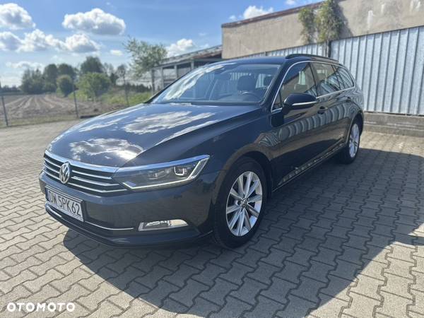 Volkswagen Passat Variant 2.0 TDI DSG (BlueMotion Technology) Comfortline - 4