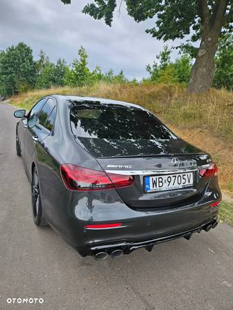 Mercedes-Benz Klasa E AMG 53 4-Matic+ - 5