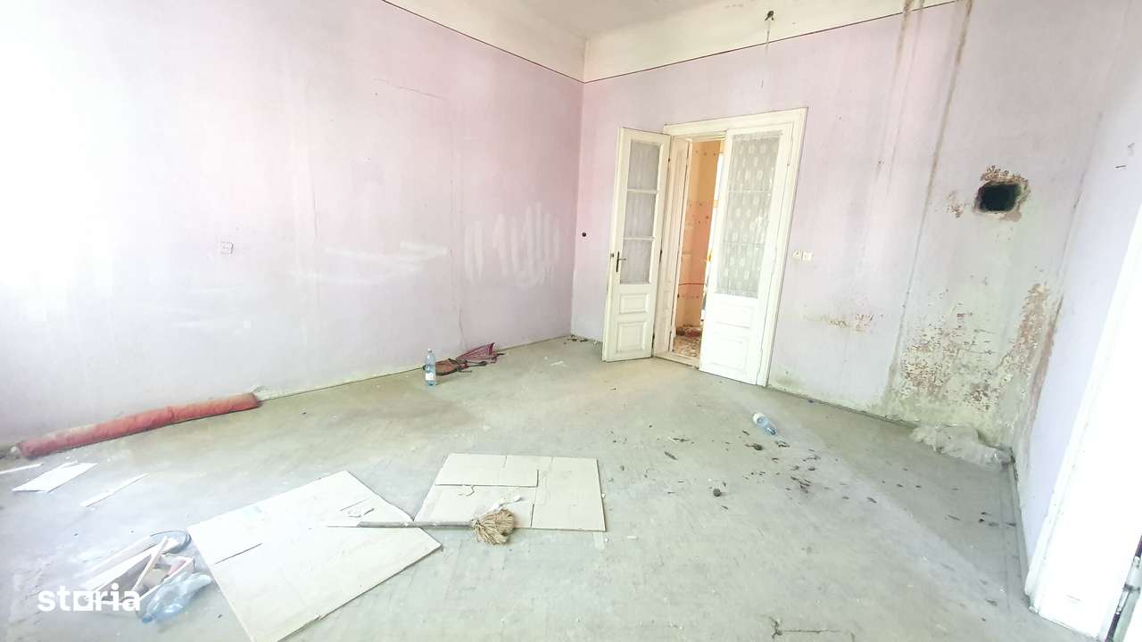 Vand apartament 5 camere zona Centrala - ID : RH-40460-property - Imagine principală: 4/17