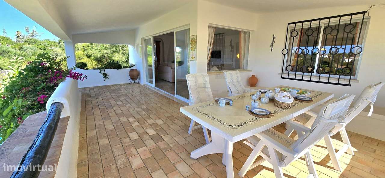 Algarve, Carvoeiro, Moradia T3+1 com vista mar, piscina e garagem à ve-21