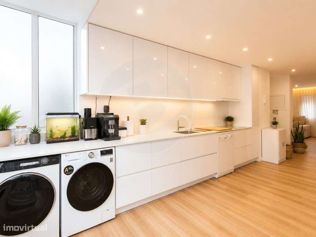 Apartamento T4 com Terraço na Póvoa de Varzim-24