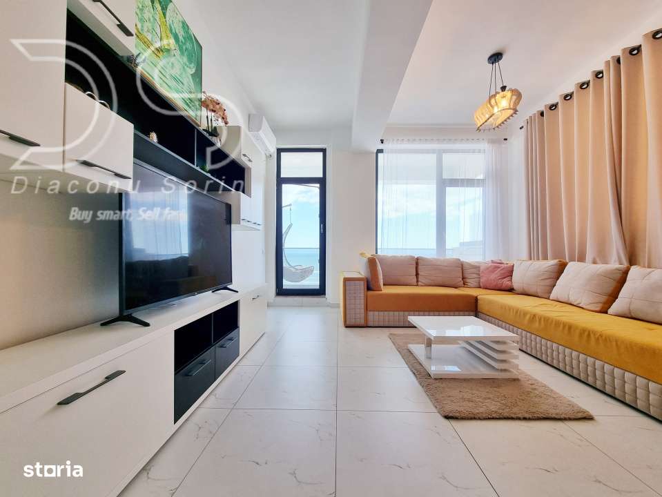 Priveliste frontala in primul rand la mare.-3