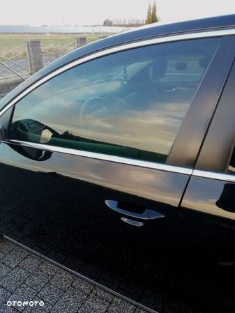 Volkswagen Passat 2.0 TDI Comfortline - 7