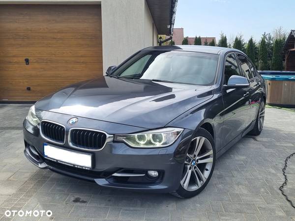 BMW Seria 3 330d Sport Line - 5