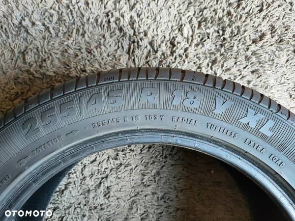 255/45/18 R18 103Y XL dwie opony letnie Taurus Ultra High Performance 2022r 6.5mm jak 245 235/50 265/45 40 para opon lato Radom - 6