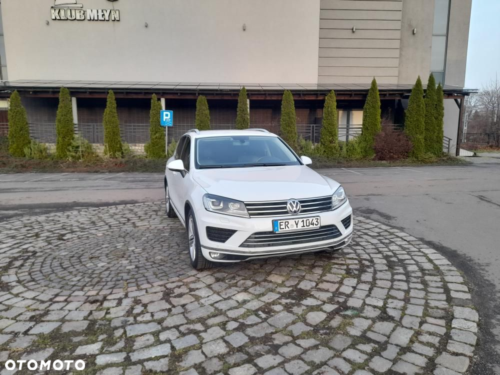 Volkswagen Touareg 3.0 V6 TDI SCR Blue Motion DPF Automatik - 2