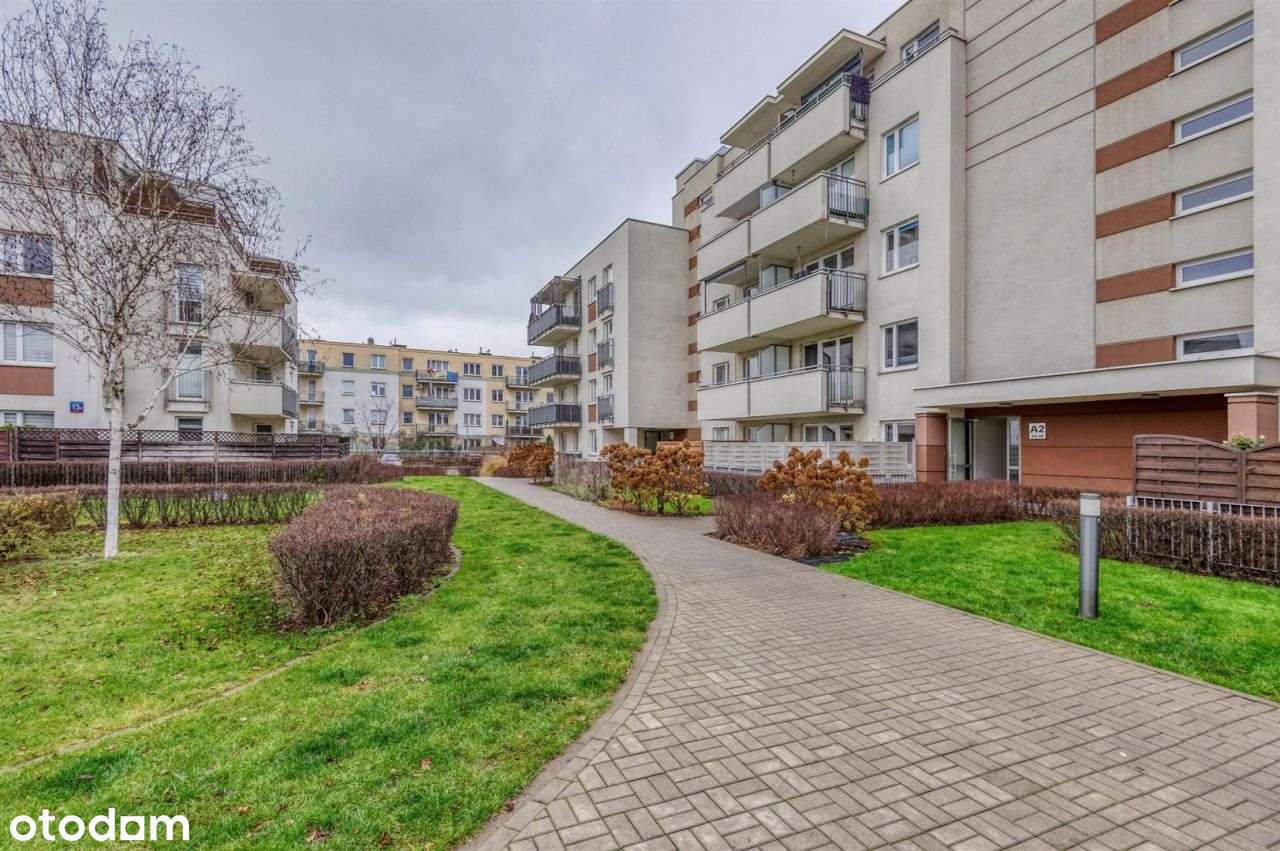 Nowocześnie, po remoncie i z dużym ogródkiem!-15