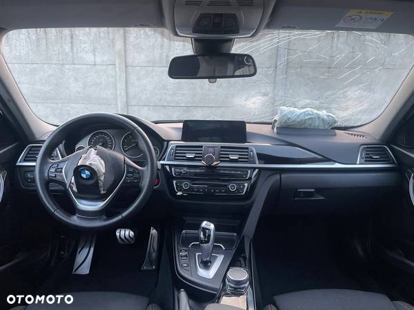 BMW Seria 3 320d xDrive Sport Line - 21