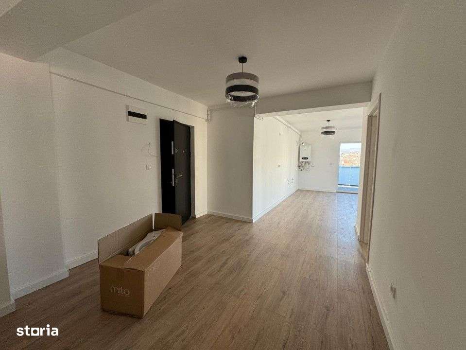 Apartament finisat 4 camere, 2 bai, 93,3 mp utili, etaj retras, Dambul - Imagine principală: 5/19
