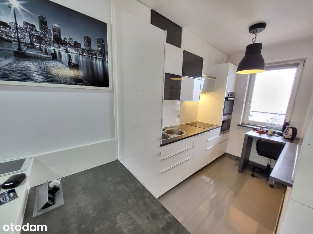 Polonijna -3pokoje+kuchnia+balkon,stan idealny,piękny widok na Kraków!-8