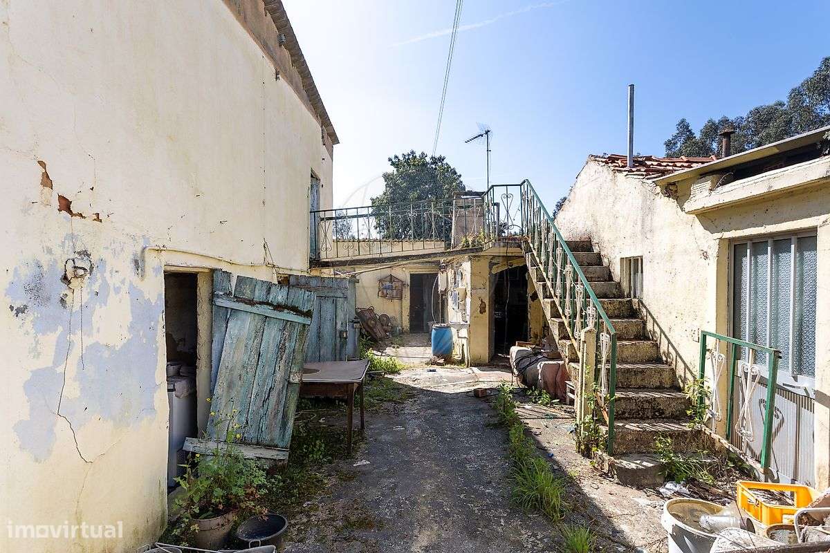 Moradia T4 para venda-16