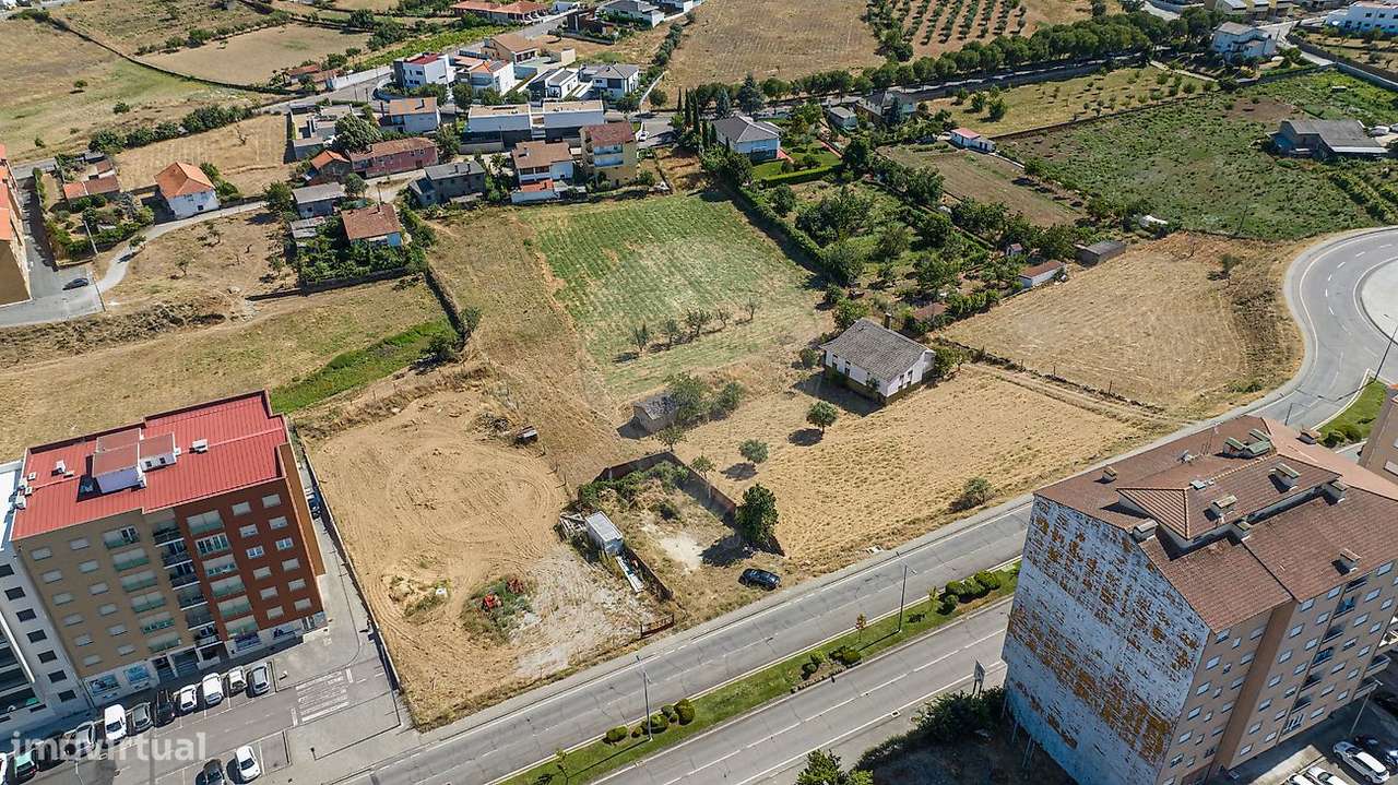 Terreno  para venda - Grande imagem: 2/24