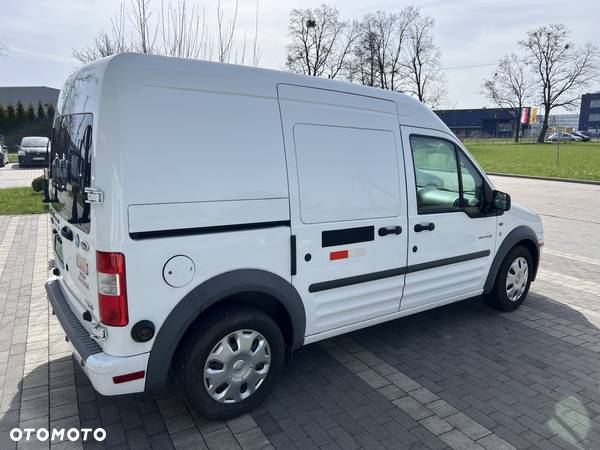 Ford Transit Connect - 14
