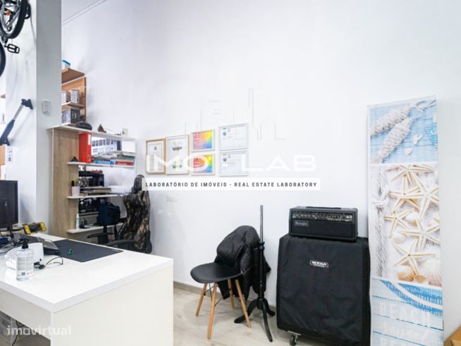 Loja / Espaço Comercial - Funchal-14