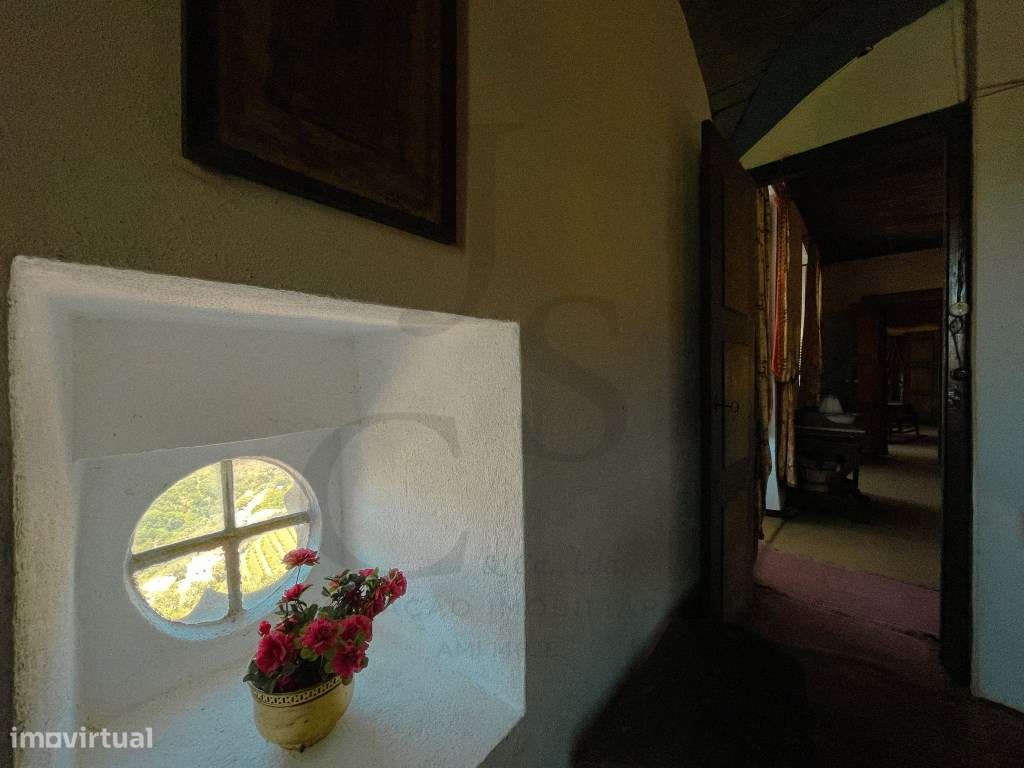 Casa Senhorial Brasonada do Século XVIII na Região do Douro-29