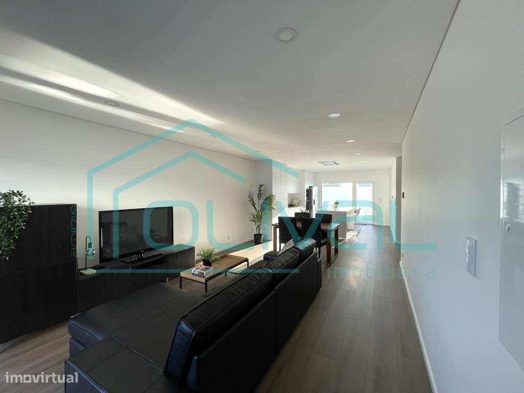 Moradia T3+1 Moderna com Piscina Privada - Conforto, Elegância e Fu...-2