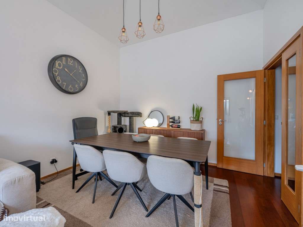 APT T2+1 | QUINTA DA SEARA | ÚLTIMO PISO | GARAGEM | ARRUMO-4