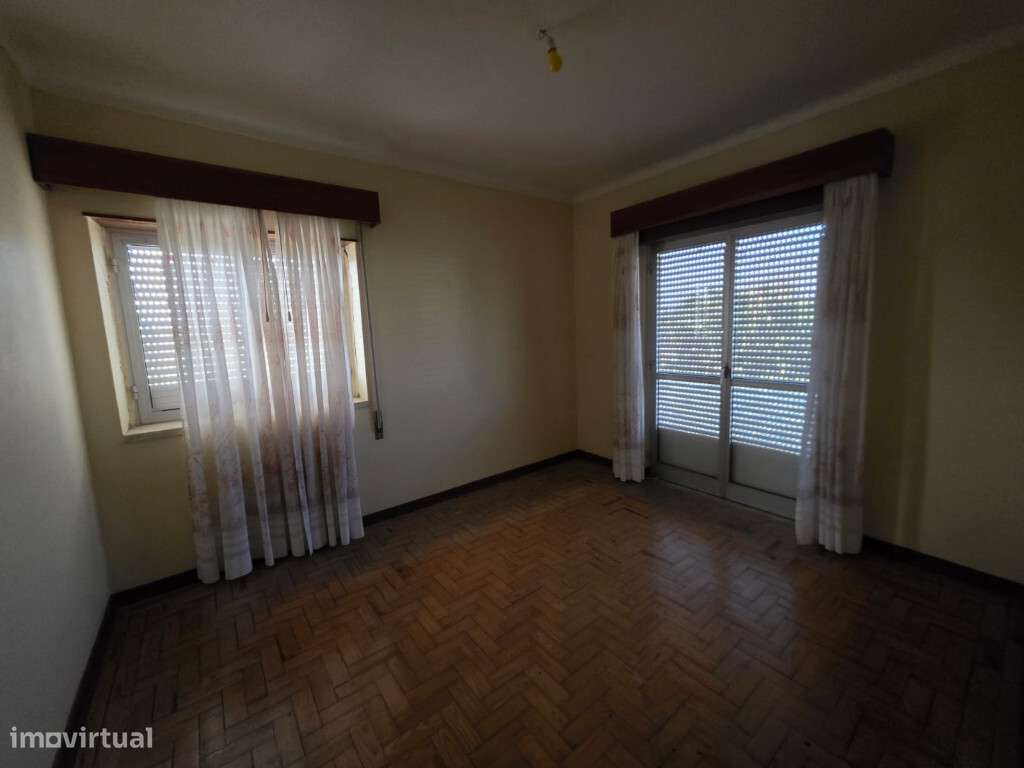 Moradia Isolada M4 com lugar de garagem e garagem,Loureiro-7