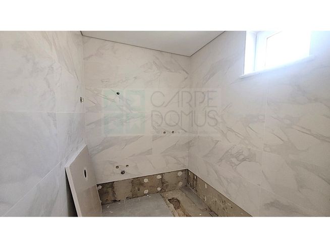 Moradia T3 em Construção em Tavira - Conforto e Modernidade.-12