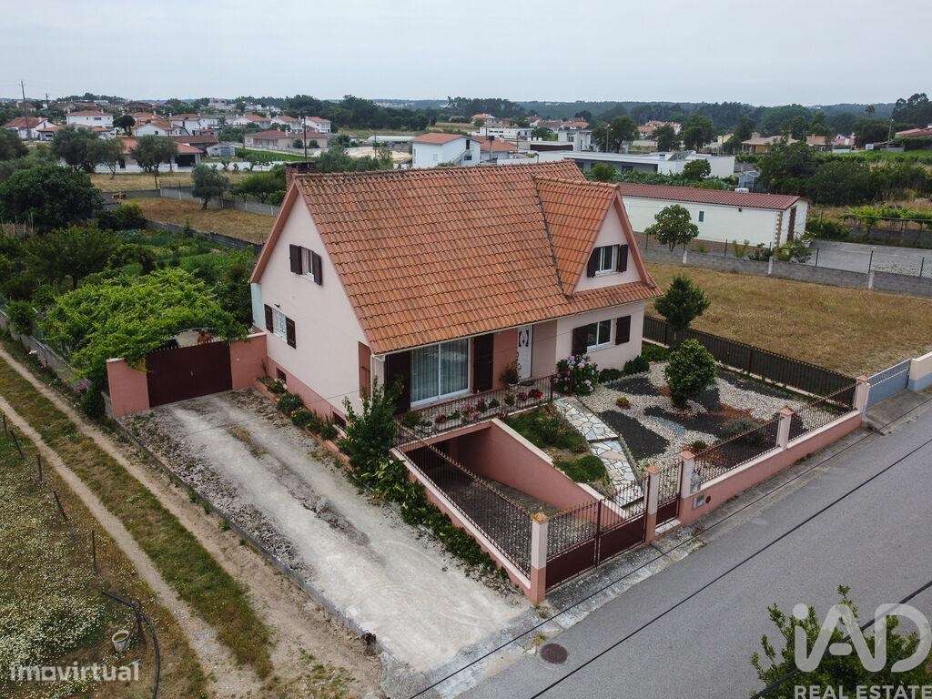 Casa tradicional T5 em Souto da Carpalhosa e Ortigosa de 197,00 m2 - Grande imagem: 5/30