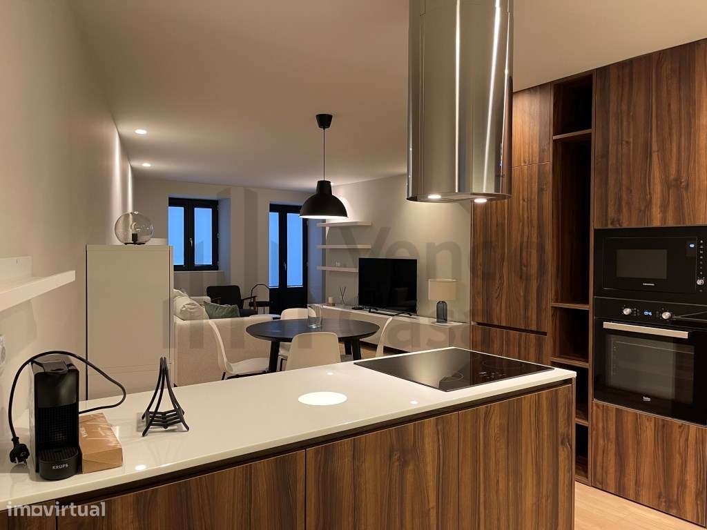 Vende-se T1 - Braga - C. Histórico-14