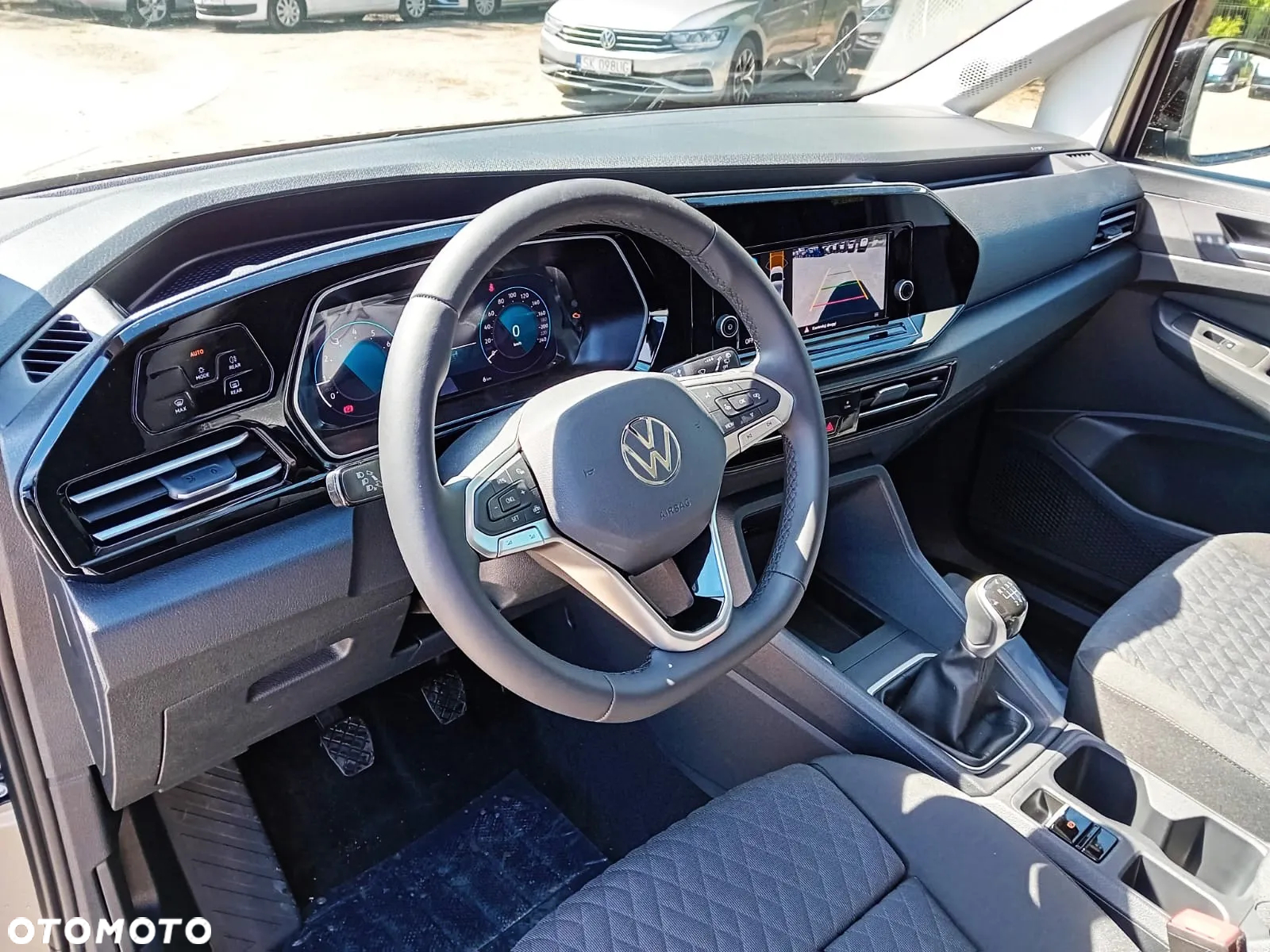 Volkswagen Caddy Maxi 1.5 TSI Life - 10
