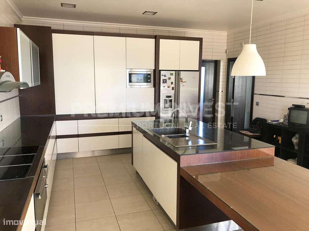 Excelente moradia de Luxo T6 com dois pisos em Vila Flor - Grande imagem: 5/15