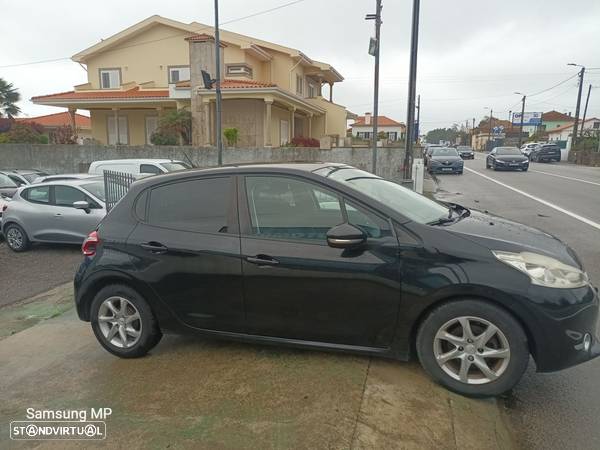 Peugeot 208 1.2 VTi Active - 12