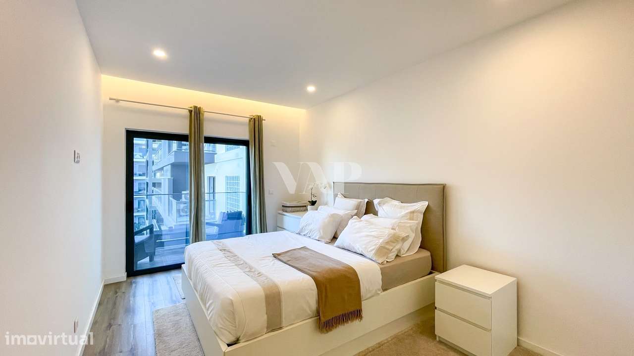Apartamento T2 Moderno com Vista Panorâmica em Faro - Grande imagem: 4/23
