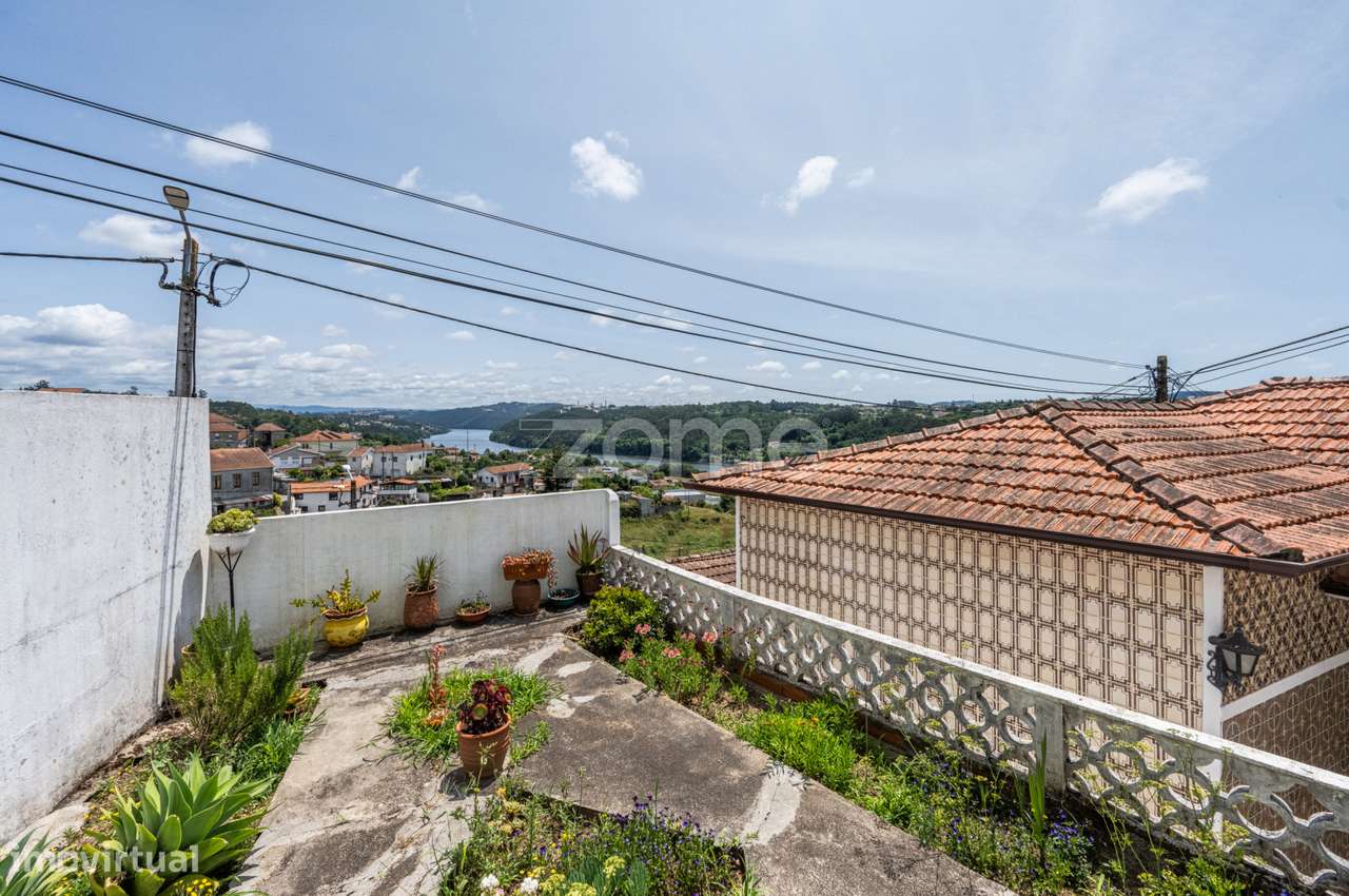 Moradia T3 Jovim | Vista Rio-28